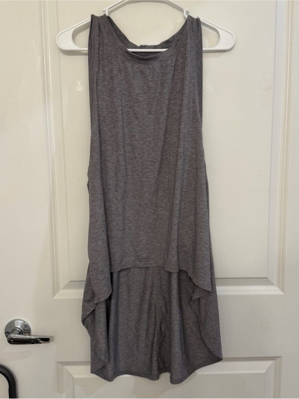 Athleta Gray Sleeveless High-Low Tank Top